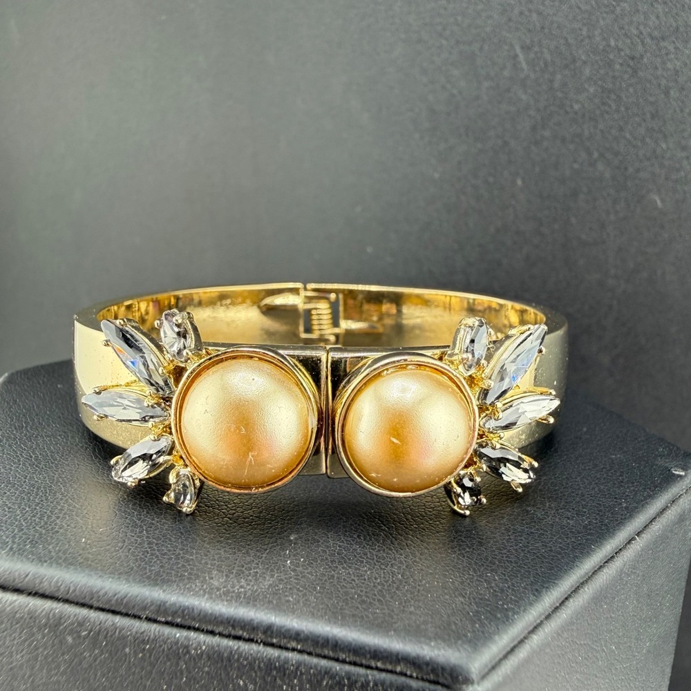 Vintage Ann Taylor Clamper Bracelet Gold Tone Pearl Rhinestone Signed 6.5in